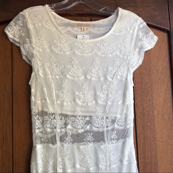 Cream Lace Maxi Dress - Picture 3 of 6